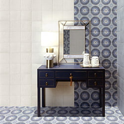 DECOR-WATER-WHITE-BLUE-SEASON-BLUE-WATER-MAINZU.jpg