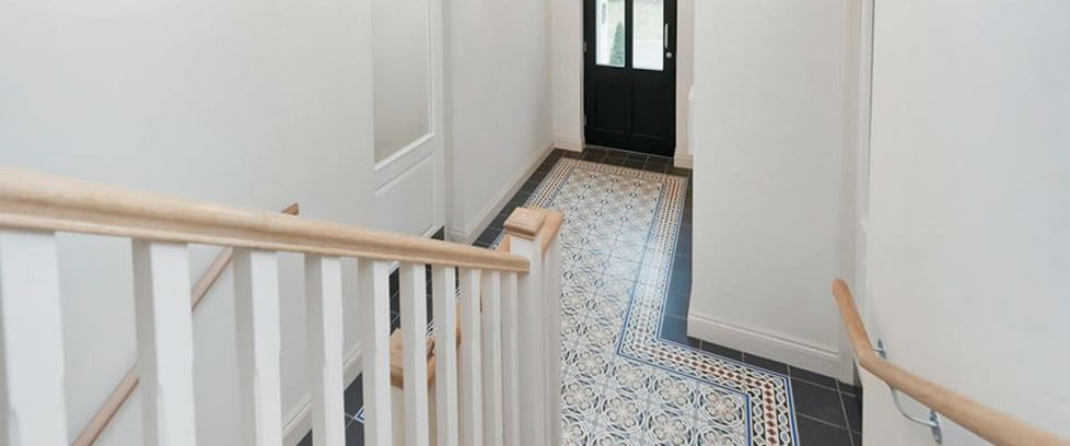 Victorian landing