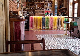 Restaurante decorado con la serie Victorian